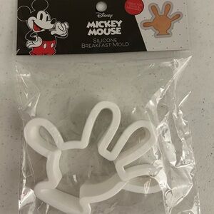 Disney Mickey Mouse Silicone Breakfast Mold - White